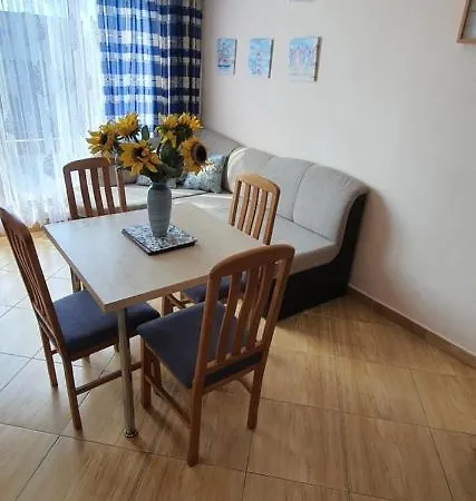 Golden Dreams Apartament *