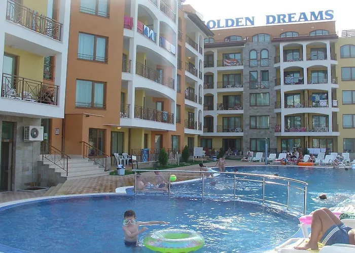 Golden Dreams 阳光海滩