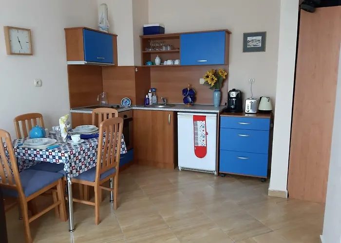 Golden Dreams Sunny Beach