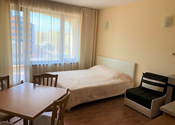 Golden Dreams Апартаменты